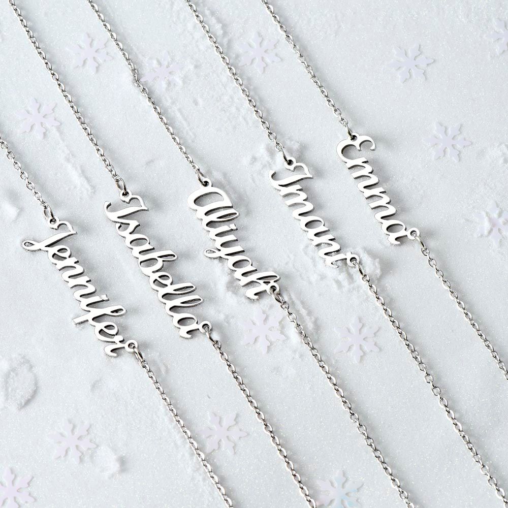 Custom Name Necklace - A Perfect Gift For Your Loving Mom π