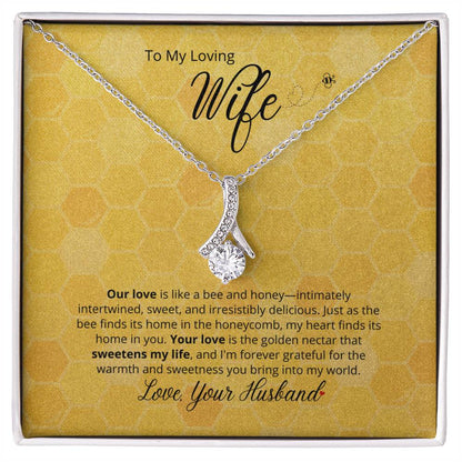 Your Love is sweet like Honey - Beautiful Alluring Beauty Necklace