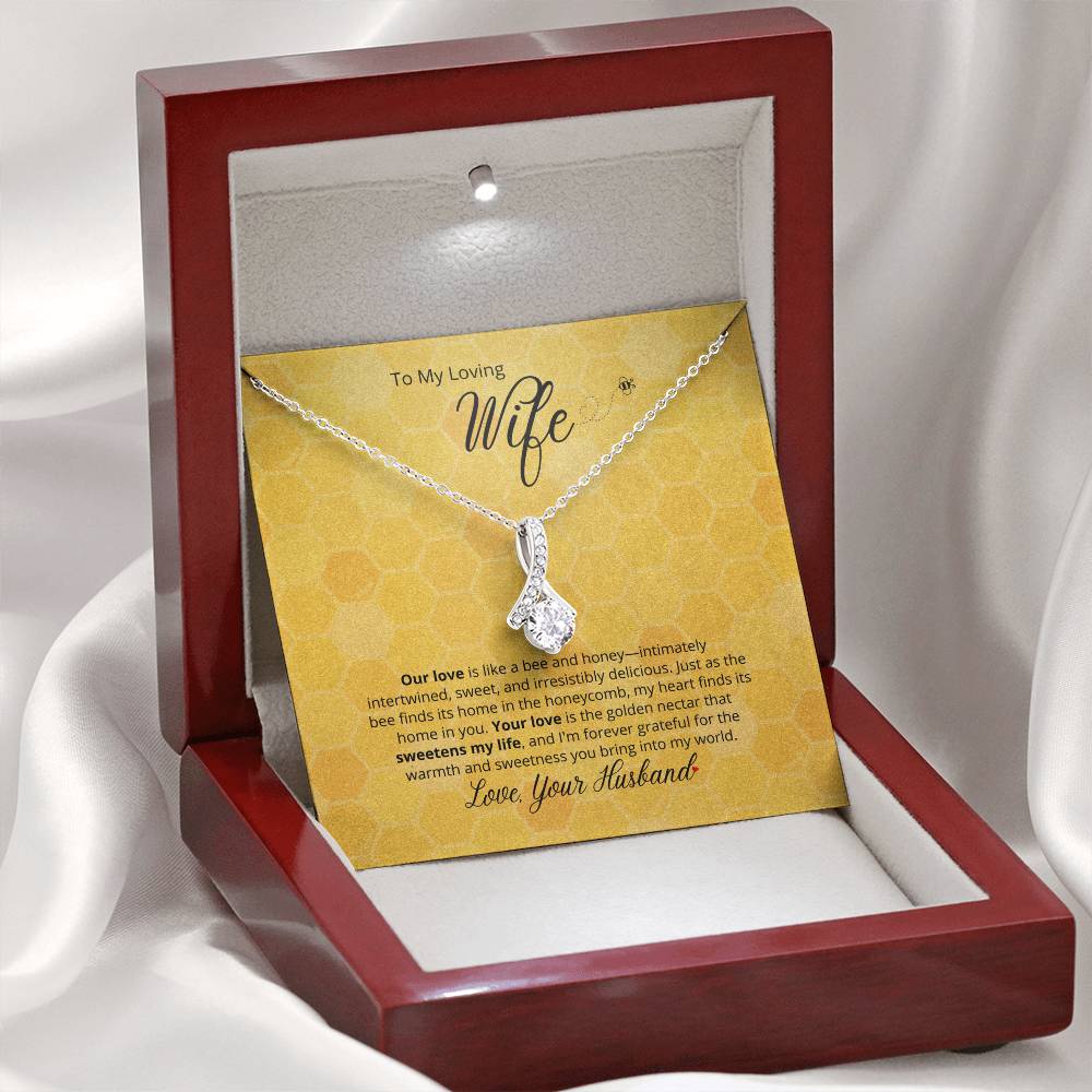 Your Love is sweet like Honey - Beautiful Alluring Beauty Necklace