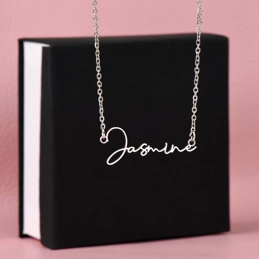 I adore you! Beautiful name necklace with your personalized message