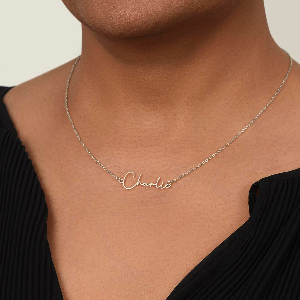 I adore you! Beautiful name necklace with your personalized message