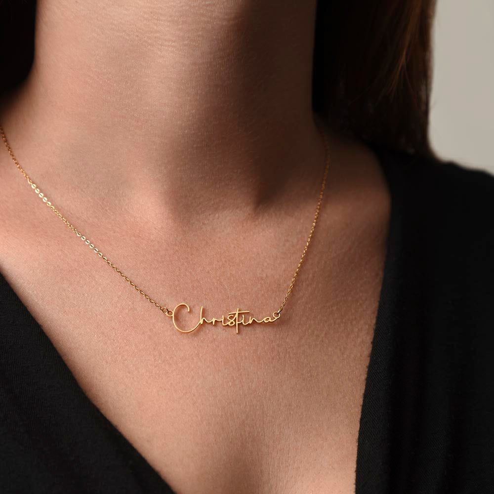 I adore you! Beautiful name necklace with your personalized message